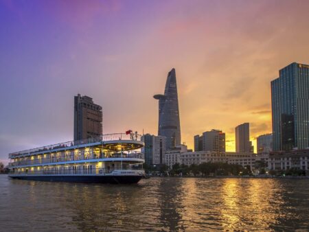DINNER ON SAIGON RIVER CRUISE
