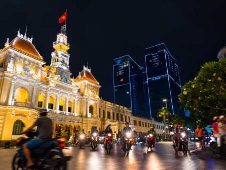 HO CHI MINH CITY TOUR & CU CHI TUNNELS
