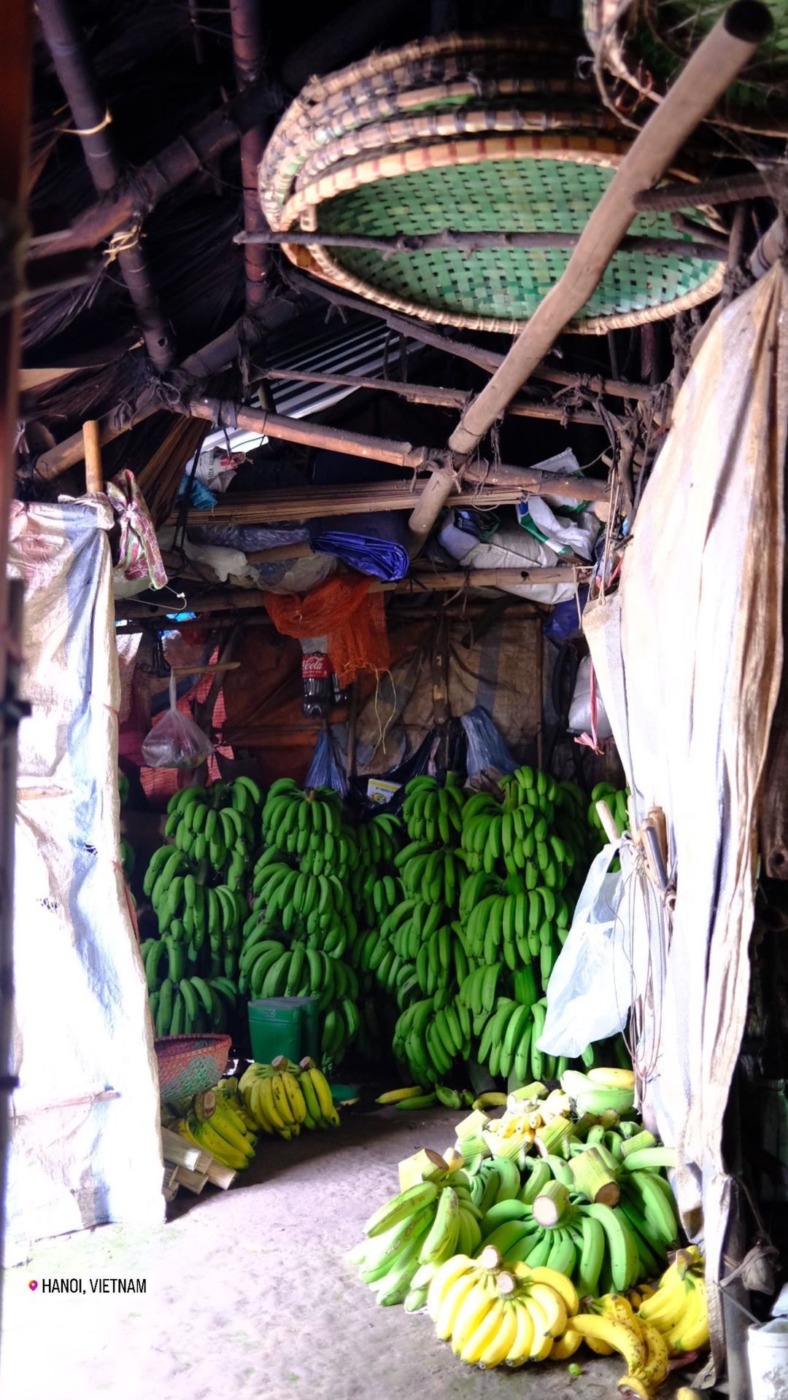 Xom Ngheo